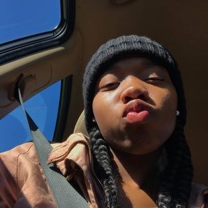 Meet your Posher, Heathet